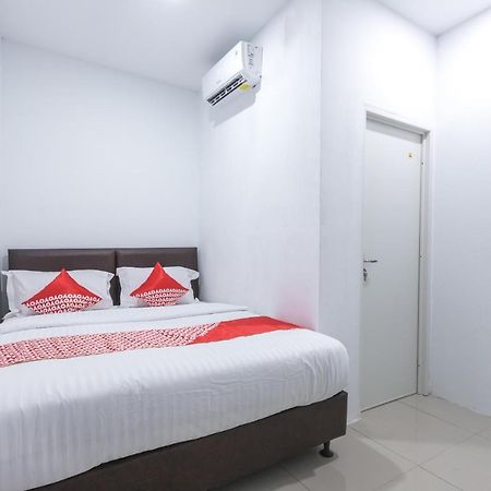 Oyo 907 Wisma Cakung Yakarta Exterior foto
